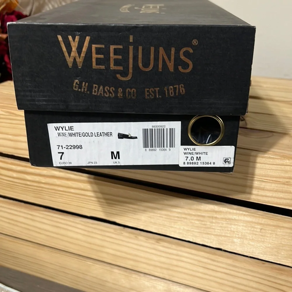 Weejuns GH Bass women’s loafer - Picture 2 of 6